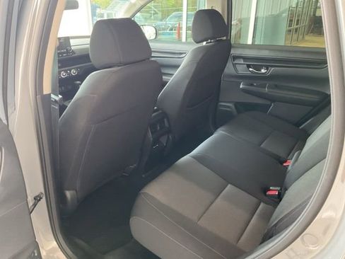 Used 2024 Honda CR-V EX image 16