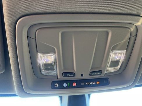 Used 2021 Chevrolet Silverado 1500 RST w/ Z71 Off-Road Package image 37