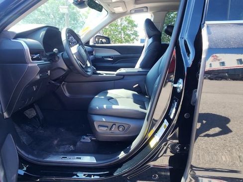 Certified 2026 Toyota Grand Highlander AWD image 13