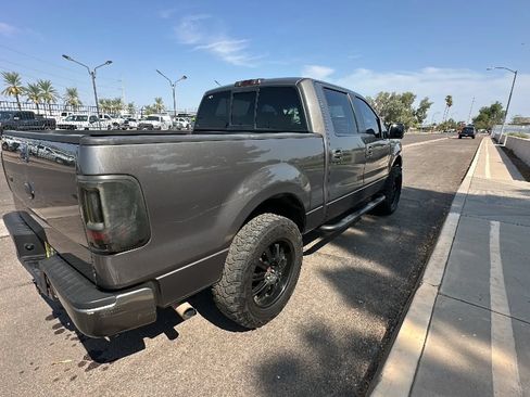 Used 2006 Ford F150 XLT AWD/4WD image 4