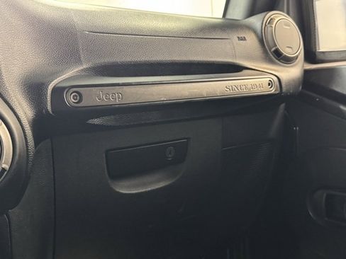 Used 2016 Jeep Wrangler Sport w/ Quick Order Package 24S image 20