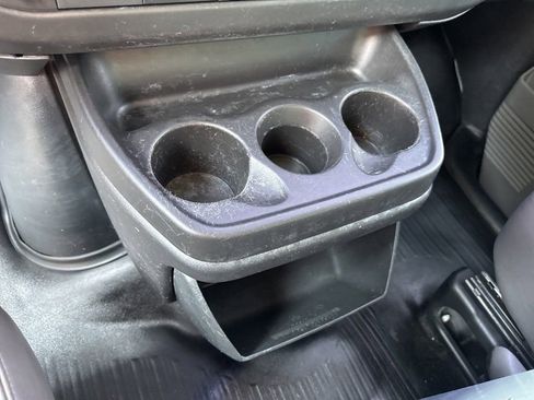 Used 2019 Chevrolet Express 2500 image 22