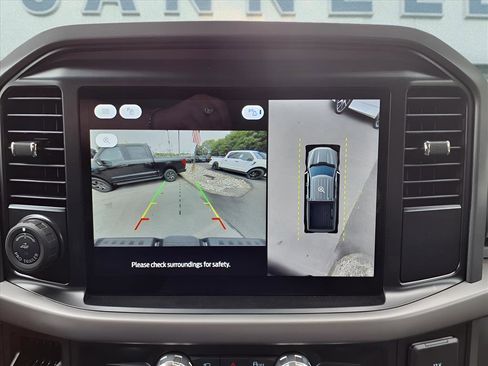 New 2025 Ford F150 Lightning XLT image 14