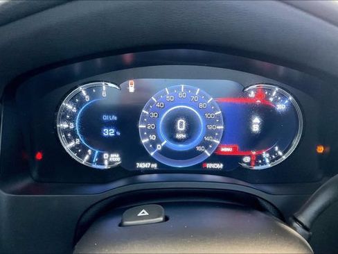 Used 2016 Cadillac Escalade 2WD image 10