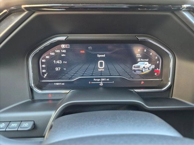 Used 2025 GMC Sierra 1500 AT4 w/ AT4 Premium Package AWD/4WD image 10