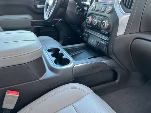 Certified 2026 GMC Yukon Denali Ultimate AWD/4WD image 22