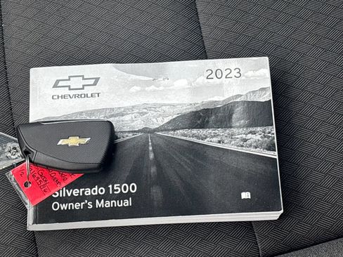 Used 2023 Chevrolet Silverado 1500 Custom AWD/4WD image 9