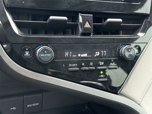 Used 2023 Toyota Camry LE image 20