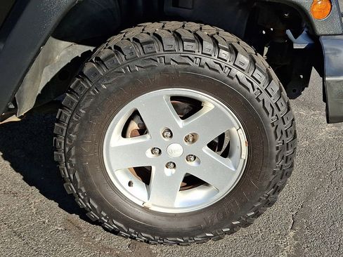 Used 2012 Jeep Wrangler Sport AWD/4WD image 15