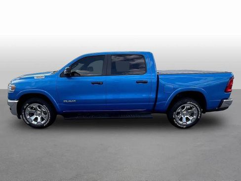 Used 2025 RAM 1500 Big Horn AWD/4WD image 4