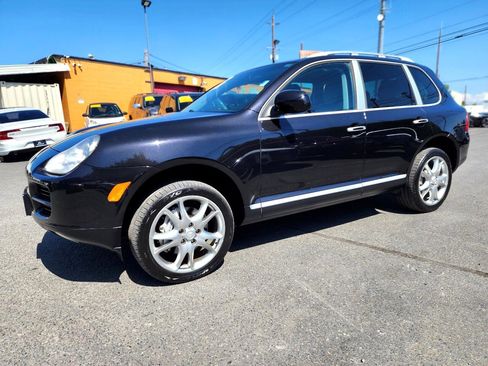 Used 2006 Porsche Cayenne S image 11