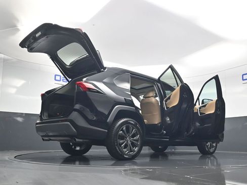 Used 2023 Toyota RAV4 Limited AWD/4WD image 62