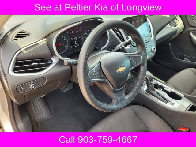 Used 2024 Chevrolet Malibu LT FWD image 15