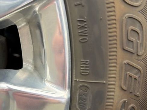 Used 2020 GMC Sierra 1500 SLT w/ SLT Premium Package image 9