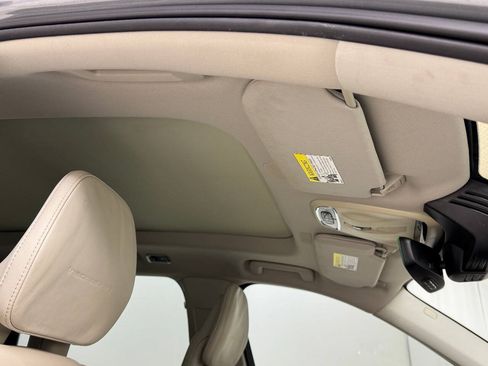 Used 2016 Volvo XC90 T6 Inscription w/ Vision Package AWD/4WD image 38