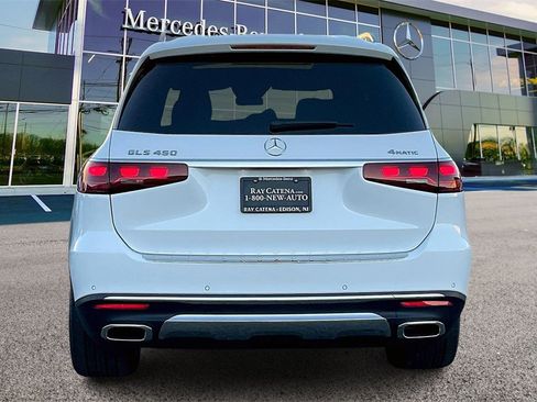 New 2026 Mercedes-Benz GLS 450 4MATIC image 4