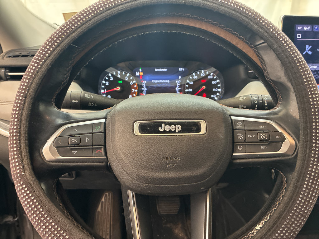 Used 2022 Jeep Compass Limited w/ Sun and Sound Group AWD/4WD image 14