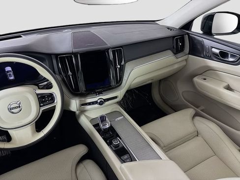 Used 2023 Volvo XC60 B6 Ultimate w/ Climate Package AWD/4WD image 29