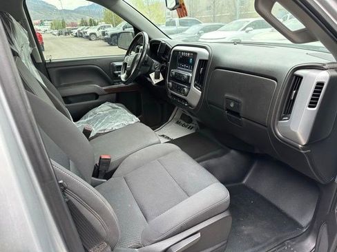 Used 2018 GMC Sierra 1500 SLE w/ Suspension Package, Off-Road image 12