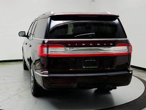 Used 2018 Lincoln Navigator Reserve w/ Technology Package AWD/4WD image 6