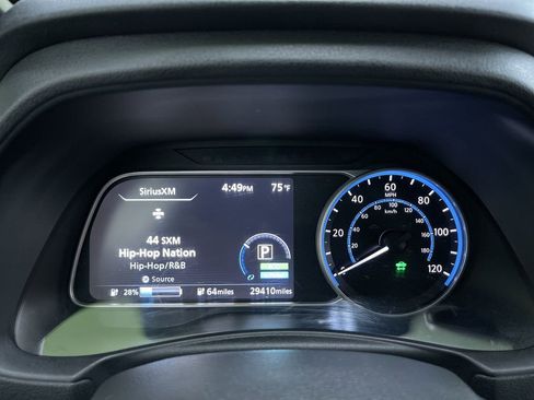 Used 2024 Nissan Leaf SV Plus image 19