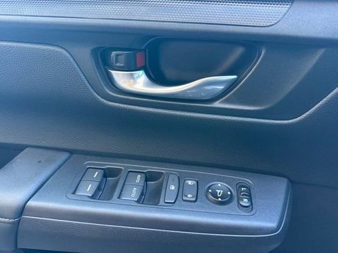 Certified 2025 Honda CR-V EX image 10