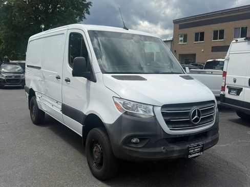 Used 2019 Mercedes-Benz Sprinter 2500 w/ Driver Convenience Package image 3
