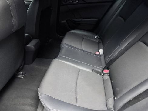 Used 2021 Honda Civic Sport image 14