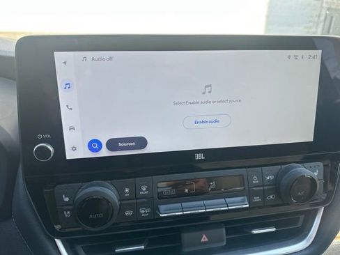 Used 2026 Toyota Grand Highlander LE image 25