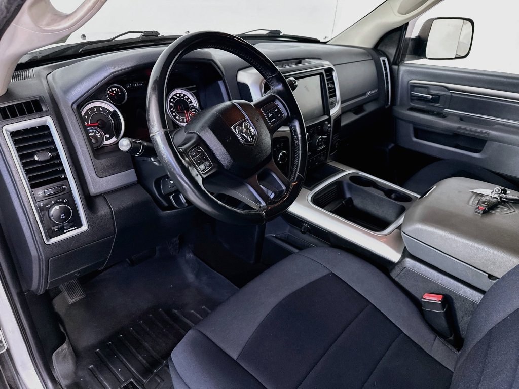 Used 2017 RAM 2500 Big Horn AWD/4WD image 30