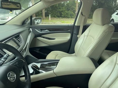 Used 2018 Buick Enclave Premium w/ Trailering Package FWD image 9