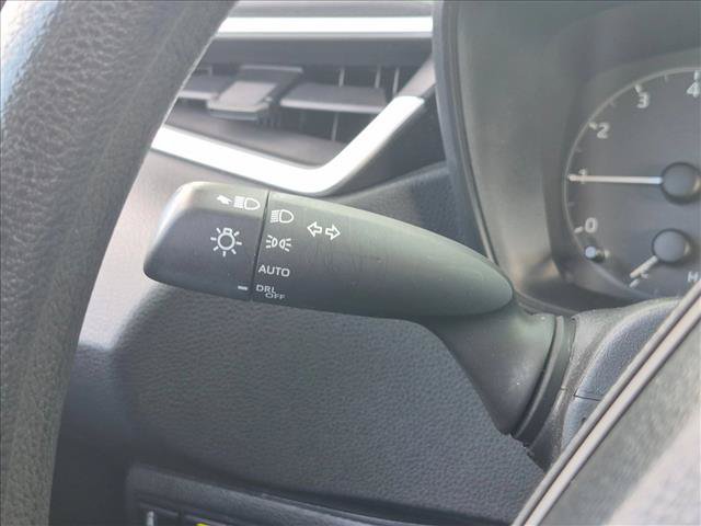 Used 2025 Toyota Corolla LE FWD image 15