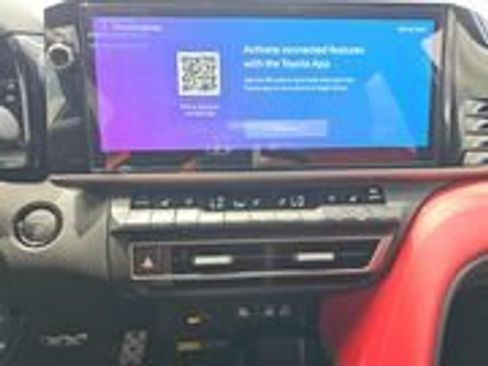 Used 2025 Toyota Camry XSE FWD image 14