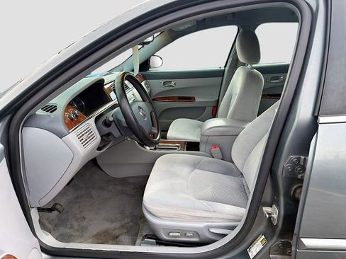 Used 2005 Buick LaCrosse CX image 14