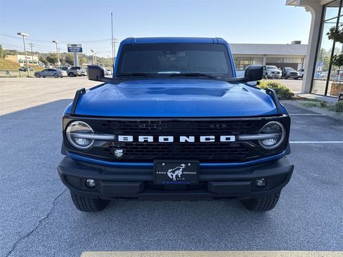 Used 2023 Ford Bronco Big Bend image 2