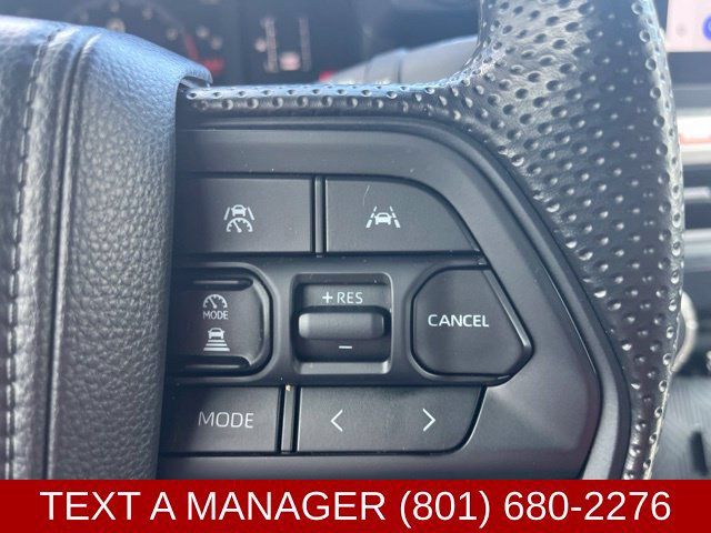 Used 2025 Toyota Tacoma SR5 AWD/4WD image 26