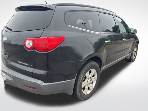 Used 2009 Chevrolet Traverse LT AWD/4WD image 5