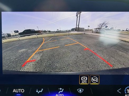 New 2026 Chevrolet Equinox EV LT image 23