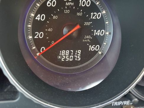 Used 2010 INFINITI M35 x w/ Technology Pkg image 21