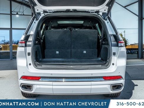 Used 2023 Jeep Grand Cherokee L Overland image 35