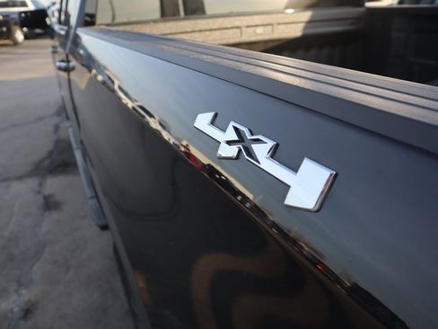 Used 2025 GMC Sierra 1500 Elevation image 8