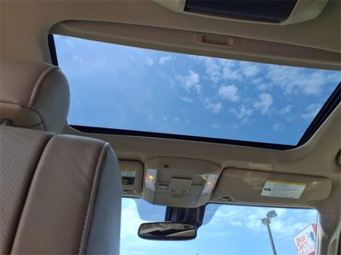 Used 2020 Toyota Sequoia Platinum image 8