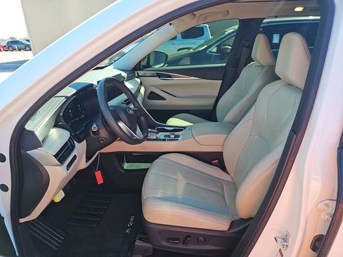 Used 2023 INFINITI QX60 Luxe image 14