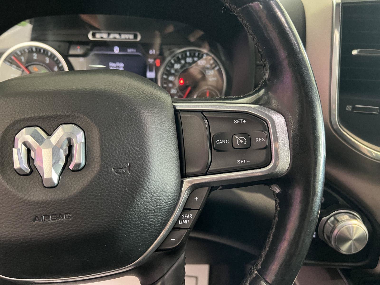 Used 2019 RAM 1500 Laramie AWD/4WD image 20