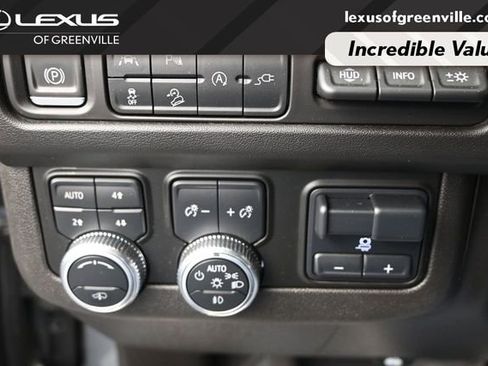 Used 2021 GMC Yukon AT4 w/ AT4 Premium Plus Package AWD/4WD image 14