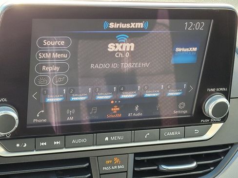 Used 2023 Nissan Altima 2.5 SR image 13