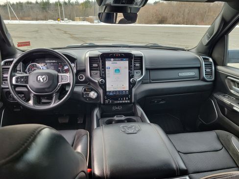 Used 2023 RAM 1500 Laramie image 18