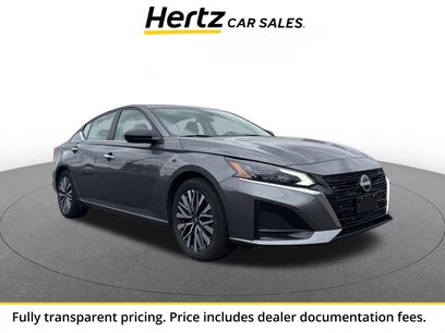 Used 2025 Nissan Altima 2.5 SV