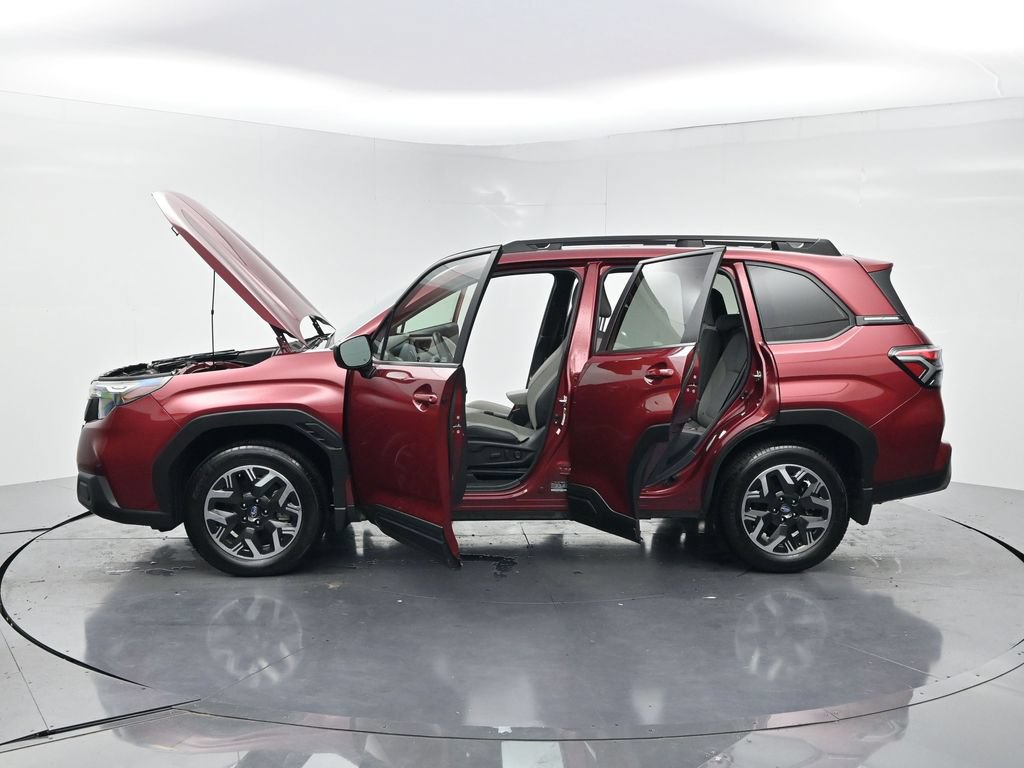 Used 2025 Subaru Forester Premium w/ Convenience Package #2 AWD/4WD image 27