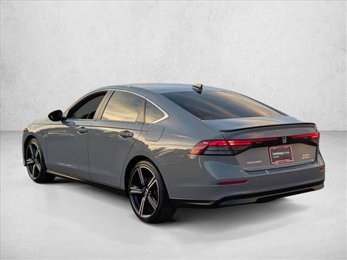 Used 2023 Honda Accord Sport image 7